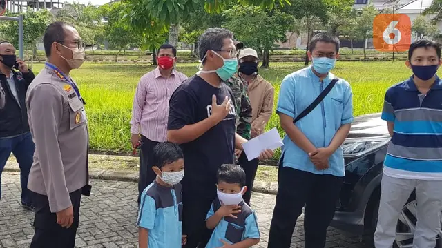 Sambutan warga