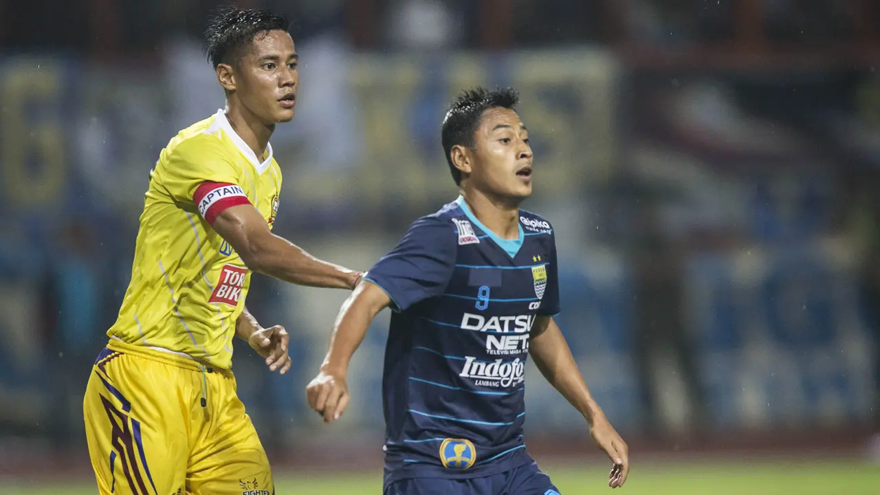 Persib Bandung Samsul Arif