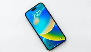 iPhone 14 Pro Max with Software iOS 16 (Photo by Jeremy Bezanger on Unsplash)