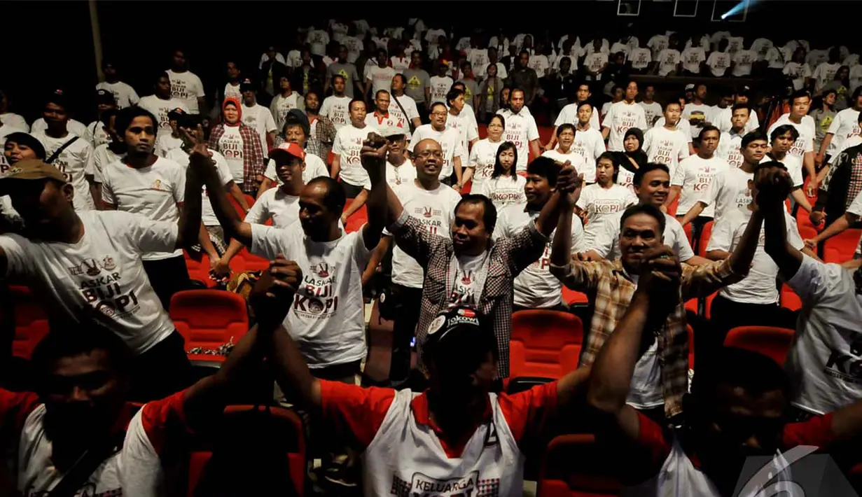Ratusan Laskar Biji Kopi saat deklarasikan di Gedung Pusat Perfilman  Usmar Ismail di Jakarta, Jumat (27/6/2014) (Liputan6/JohanTallo)