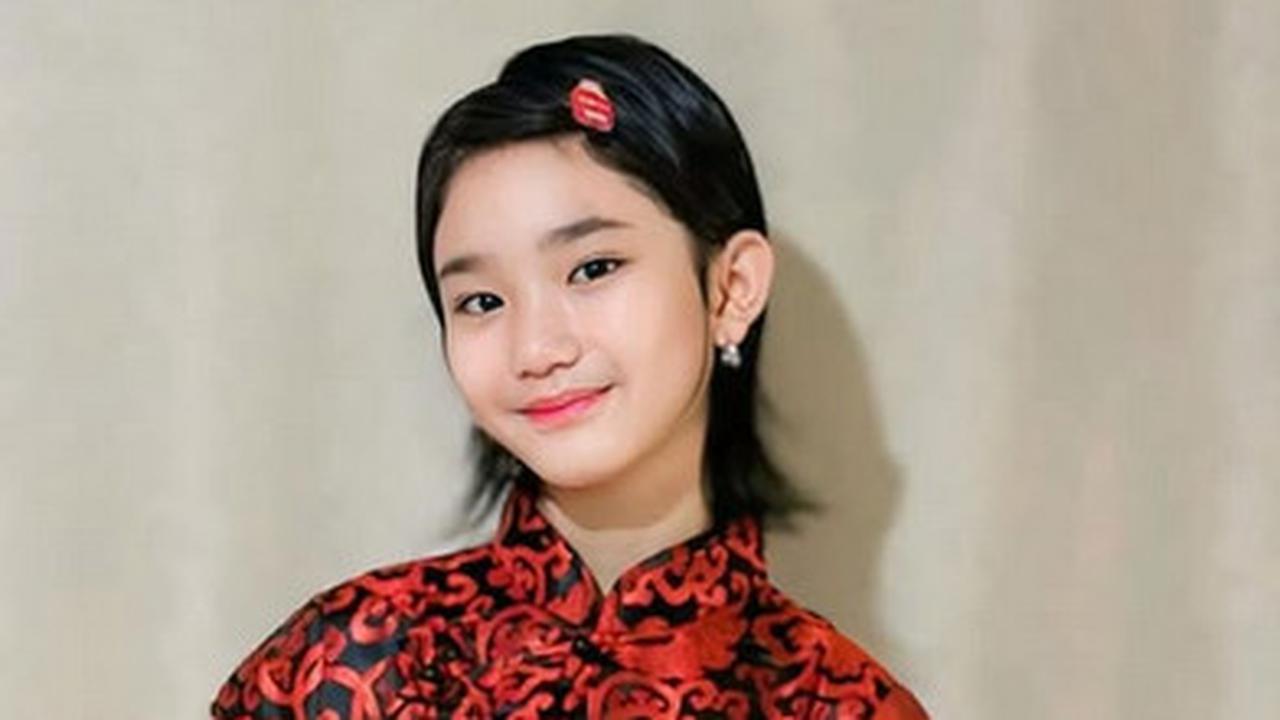 Cantiknya Bilqis Putri Ayu Ting Ting Pakai Congsam Merah, Disebut Kim Soo Hyun Versi Perempuan