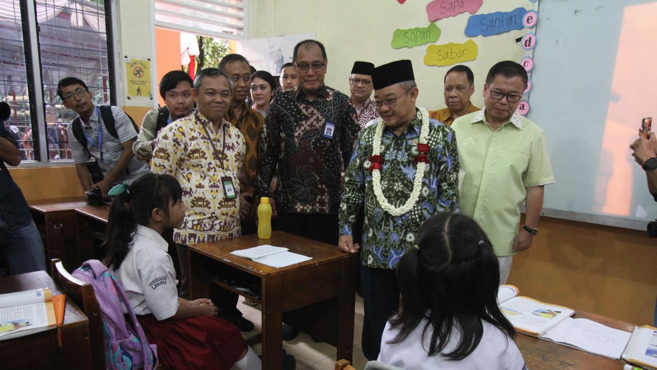 Prof Abdul Mu’ti dan Sofyan Tan