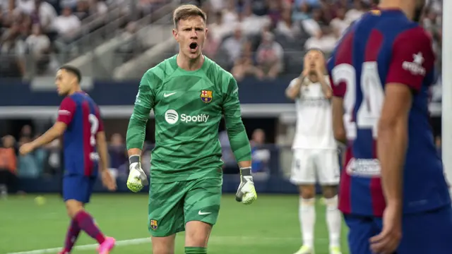Foto: El Clasico di Pramusim Jadi Milik Barcelona setelah Hajar Real Madrid pada Laga Soccer Champions Tour 2023