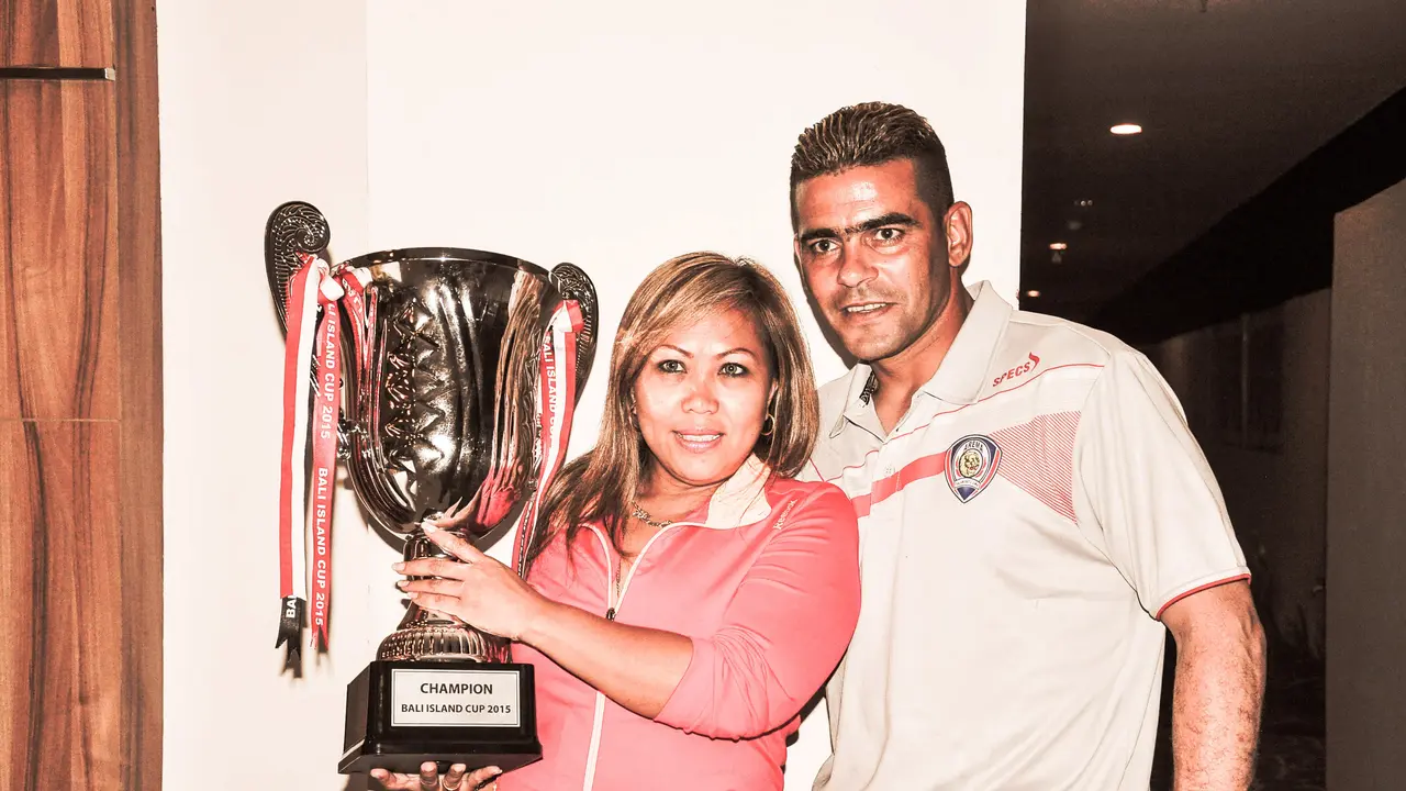 Cristian-Eva Gonzales