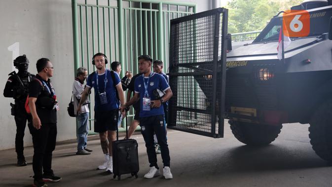 Pengamanan Persija Jakarta vs Persib Bandung Diperketat, Steward Lebih Banyak hingga Pakai 4 Rantis
