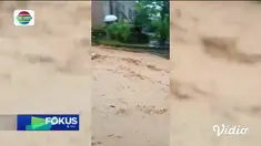 Simak berita dan peristiwa terkini dalam Fokus Pagi dengan beberapa topik pilihan sebagai berikut, Pesawat Hilang Ditemukan Hancur, Bencana Banjir Bandang, Grup Dewa Manggung, Diduga Langgar PPKM, Gembong Perampok Toko Emas Ditembak Mati.