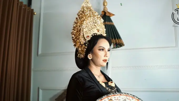 6 Pemotretan Kalina Ocktaranny dan Ricky Miraza Pakai Baju Adat, Bak Prewedding