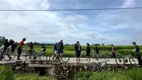 Gowes Jadi Jalan Tengah Saat Efisiensi BBM, Cerita Pekerja Bandar Lampung Menjaga Mobilitas dan Dompet