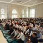 Menteri Badan Usaha Milik Negara (BUMN) Erick Thohir melaksanakan salat Idul Fitri di Masjid At-Thohur, Cimanggis, Depok, Jawa Barat. (Dok Erick Thohir)