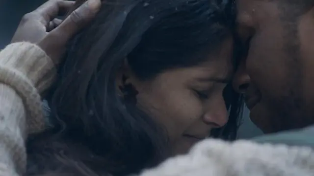 Freida Pinto sebagai Eva. (Foto: Dok. IMDb/ Tadmor, Vertical Entertainment)