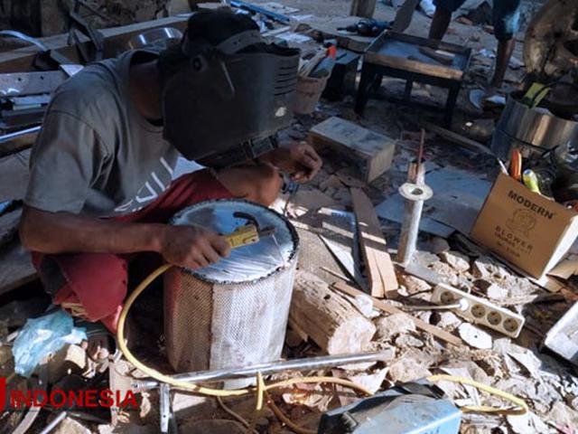 Anak Muda Bondowoso Bikin Mesin Roasting Kopi Canggih Regional Liputan6 Com