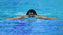 Perenang Inggris, Molly Renshaw, saat beraksi di nomor gaya dada 200m pada ajang Kejuaraan Akuatik Eropa di Duna Arena, Budapest, Hungaria, (20/5/2021). (AFP/Attila Kisbendek)