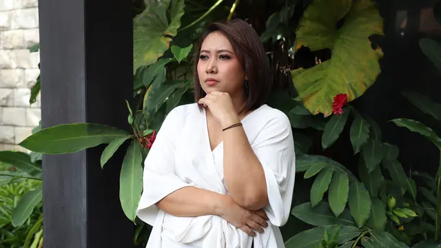 wanita maret mengendalikan emosi