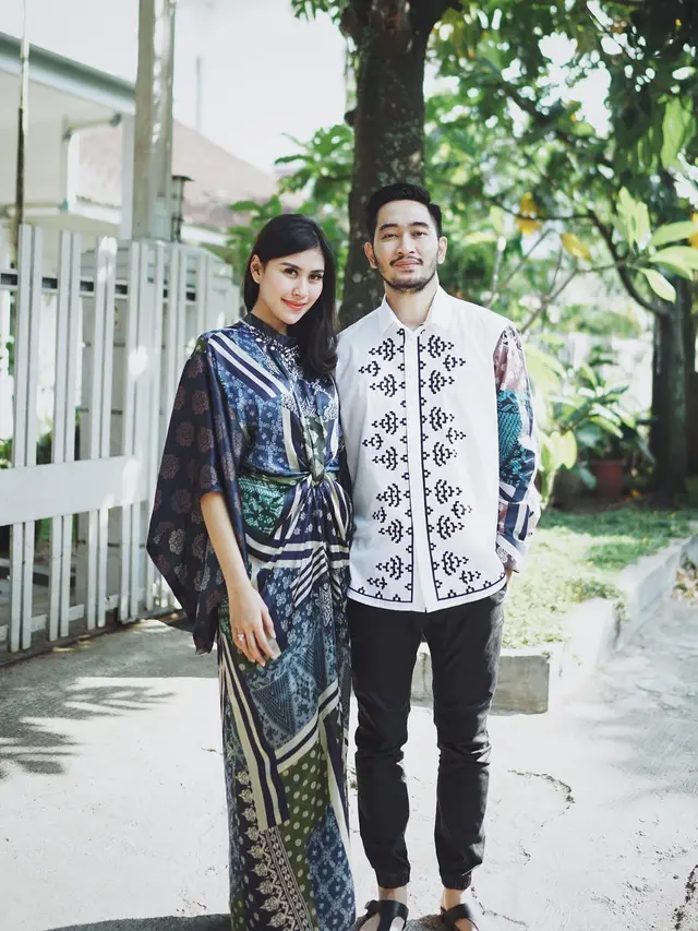 [Bintang] Syahnaz Sadiqah dan Jeje Govinda