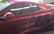Gara-gara high heels, supercar seharga Rp 8 miliar penyok!
