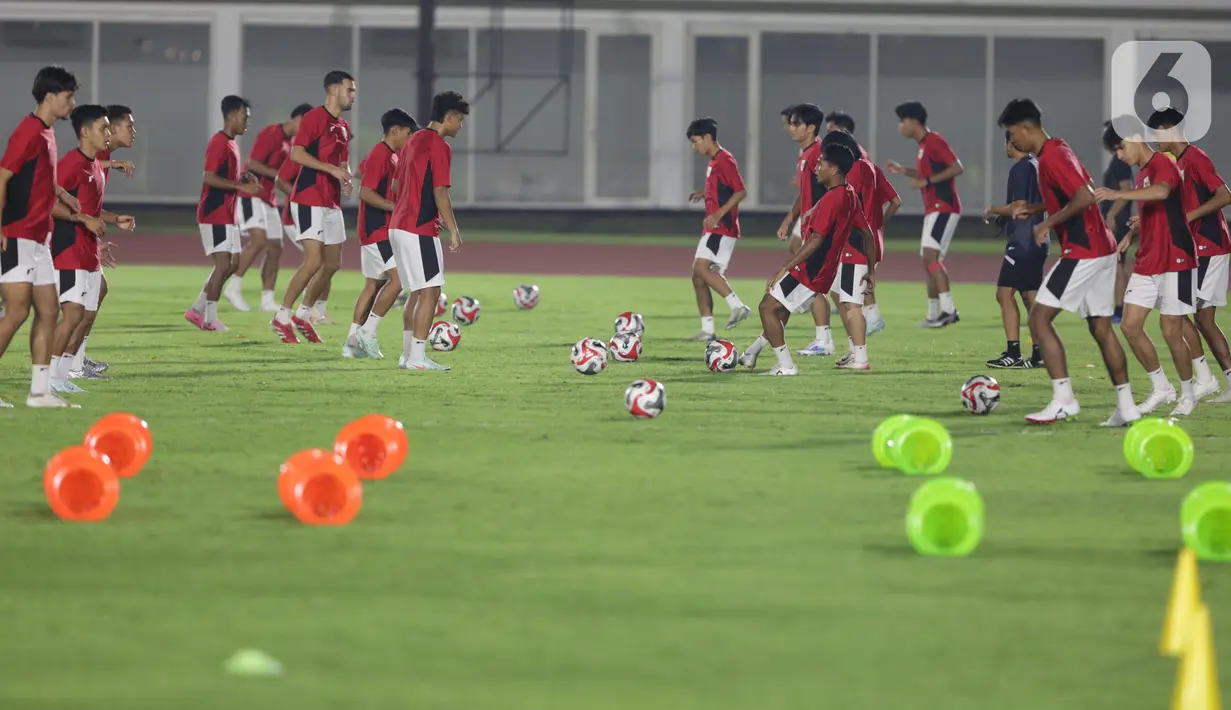 Kedua negara dijadwalkan bertemu di Stadion Utama Gelora Bung Karno (SUGBK), Jakarta, Jumat (18/7/2025) pukul 20.00 WIB. (Liputan6.com/Helmi Fithriansyah)
