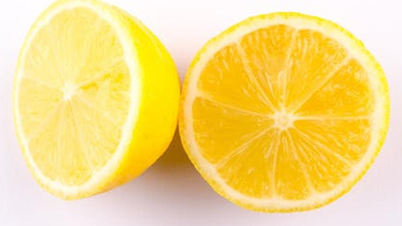Mengenal Perbedaan Jeruk Nipis dan Lemon dari Rasa hingga Manfaat