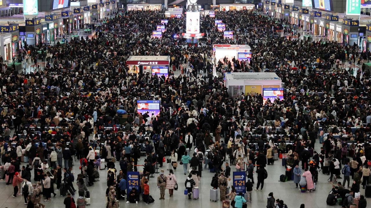 Mudik Imlek 2025 di China Tembus 9 Miliar Perjalanan