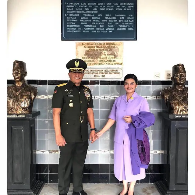 Potret Lawas Bella Saphira saat Pakai Seragam Ibu Persit, Menawan dan Berwibawa