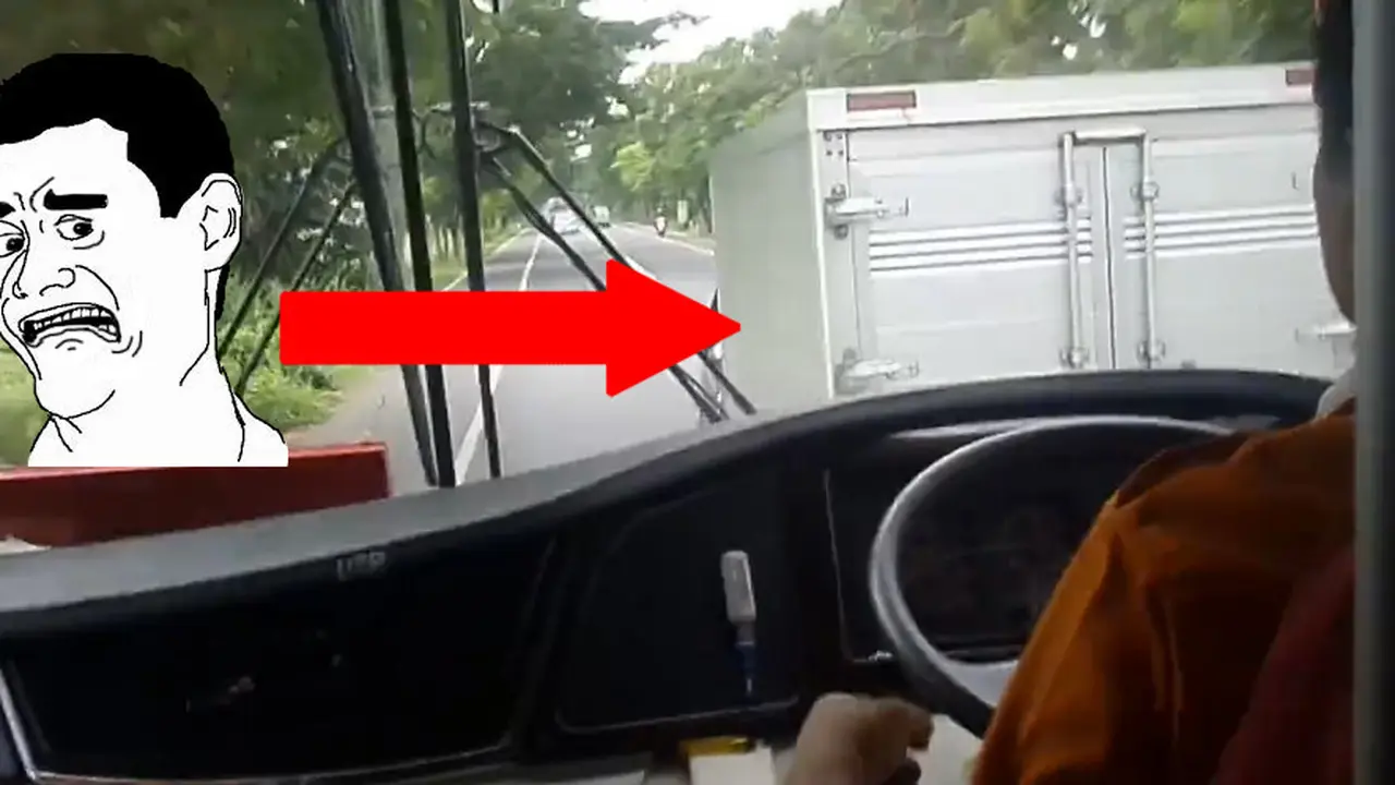 Box vs Bus (foto: facebook Ahmad Wildan)
