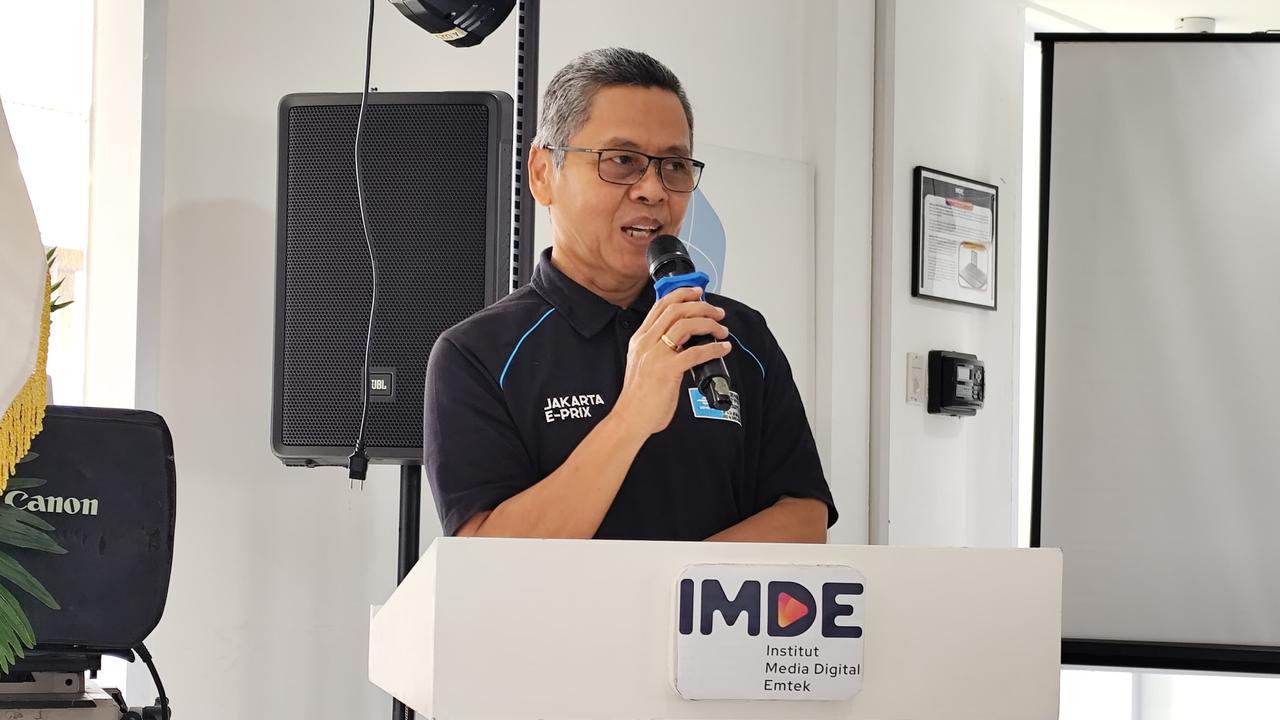 Ketua BEM IMDE Resmi Dilantik, Rektor Minta Pemimpin Harus Melayani