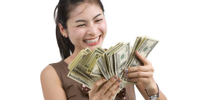 Jumlah uang yang dibutuhkan agar bahagia/copyright Shutterstock.com
