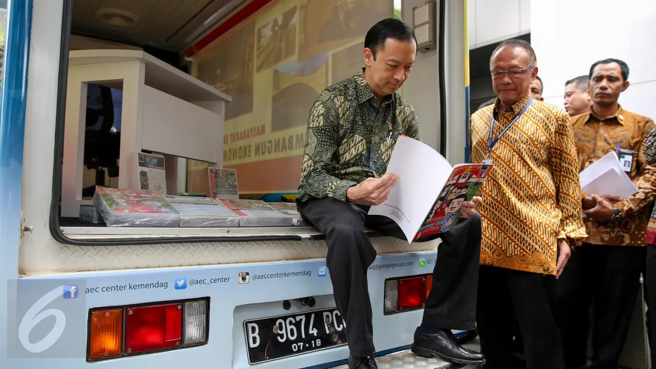 20150928- Peluncuran ASEAN Economic Community AEC-Jakarta- Thomas Lembong