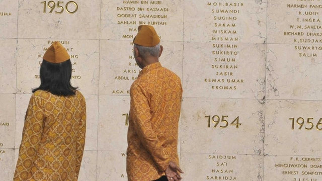 Sambut Hari Veteran, ratusan mantan pejuang ziarah di TMP Kalibata