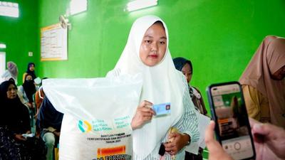 Bapanas Siapkan Ribuan Paket Bantuan Beras Fortifikasi untuk Entaskan Stunting