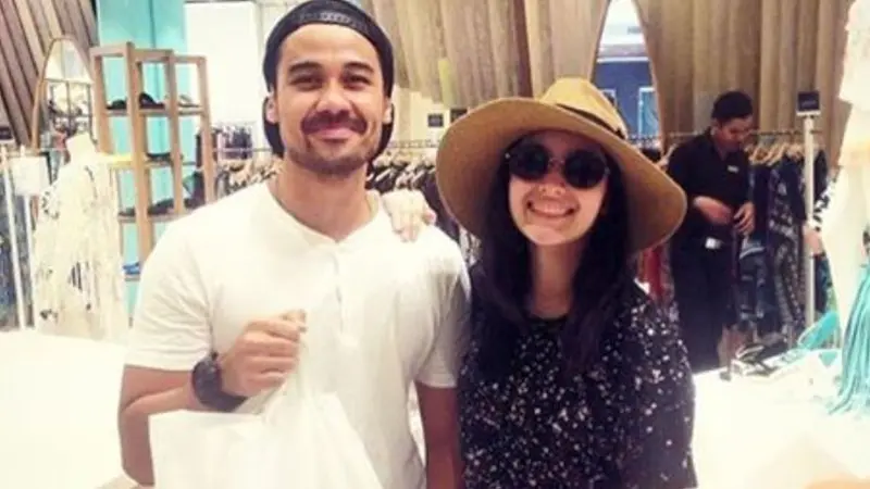 Chicco Jerikho dan Chelsea Islan