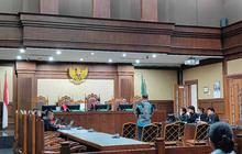 Tiga Terdakwa Kasus Korupsi BTS 4G Divonis 3 Sampai 6 Tahun Penjara