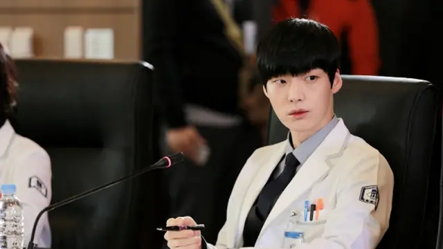 Perjalanan Karier Ahn Jae Hyun, Dipecat Brand Kosmetik Karena Cerai dari Goo Hye Sun