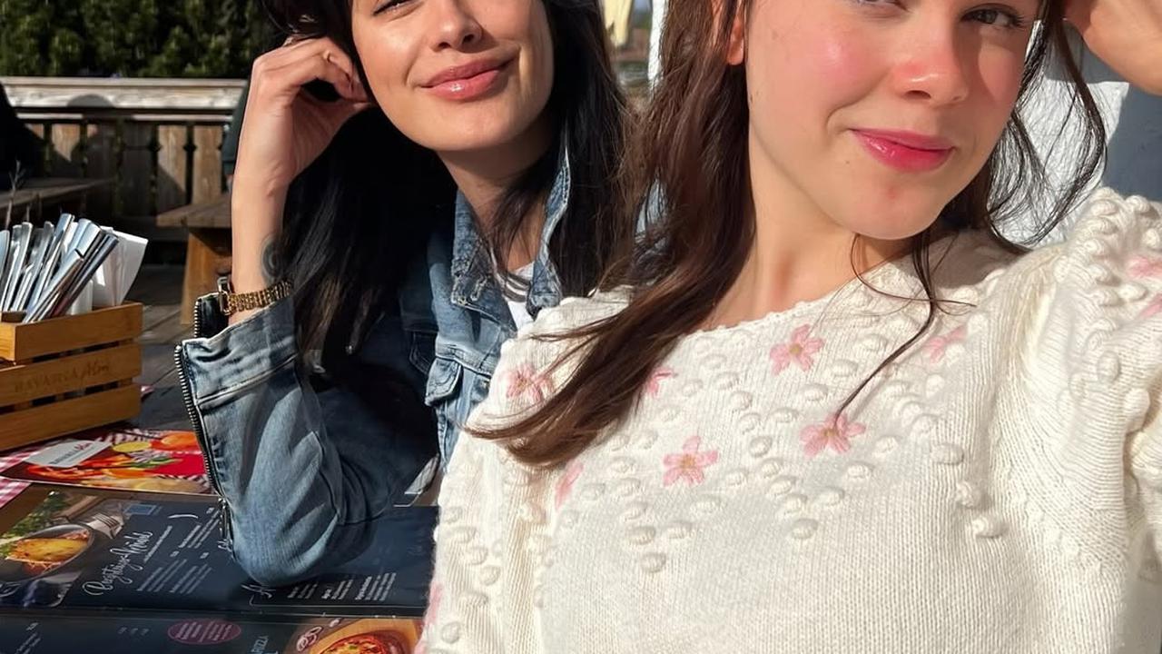 Potret Kebersamaan Sophia Latjuba dengan Sang Anak, Manuella Aziza yang Punya Paras Cantik
