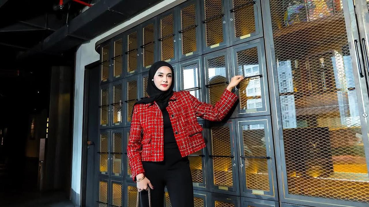 Potret Cantik Biby Alraen, Istri Rifky Balweel yang Kini Jadi Manajer Risty Tagor