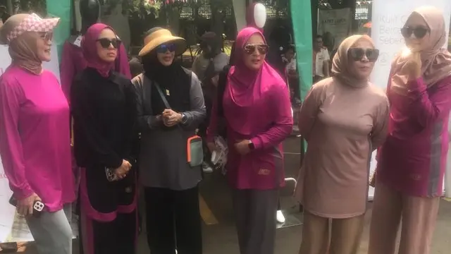 Nycta Gina bergaya saat olahraga (Istimewa)