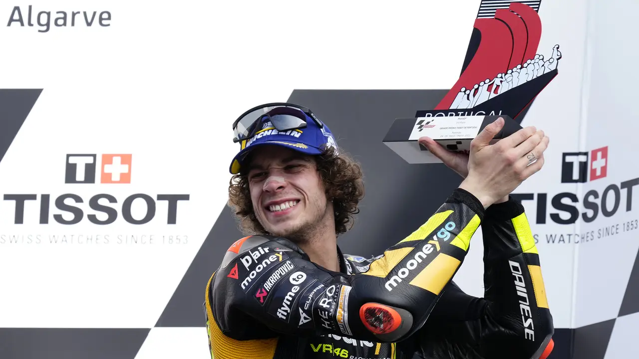 Foto: Diuntungkan Insiden Marc Marquez Tabrak Miguel Oliveira, Francesco Bagnaia Juara Seri Pembuka MotoGP 2023 di GP Portugal