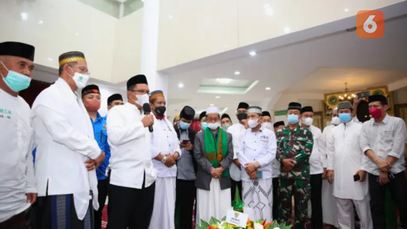 Pemkot Makassar gelar zikir dan doa bersama (Liputan6.com)