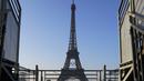 Tidak akan ada kekurangan tempat ikonik di Olimpiade Paris. (AP Photo/Michel Euler)