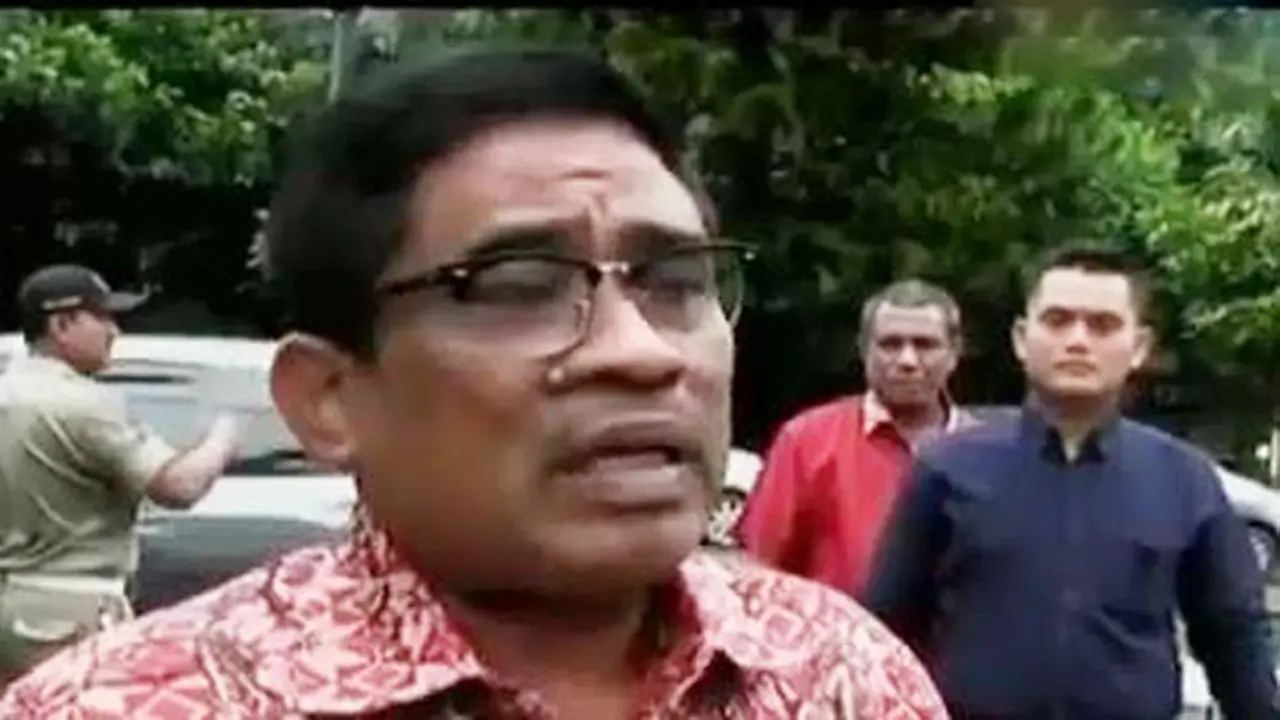 Soni Sumarsono