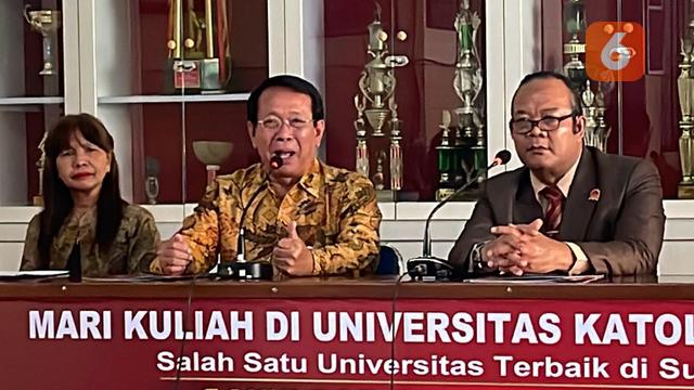 Ketua Pegurus Yayasan Santo Thomas, Anton Tampubolon