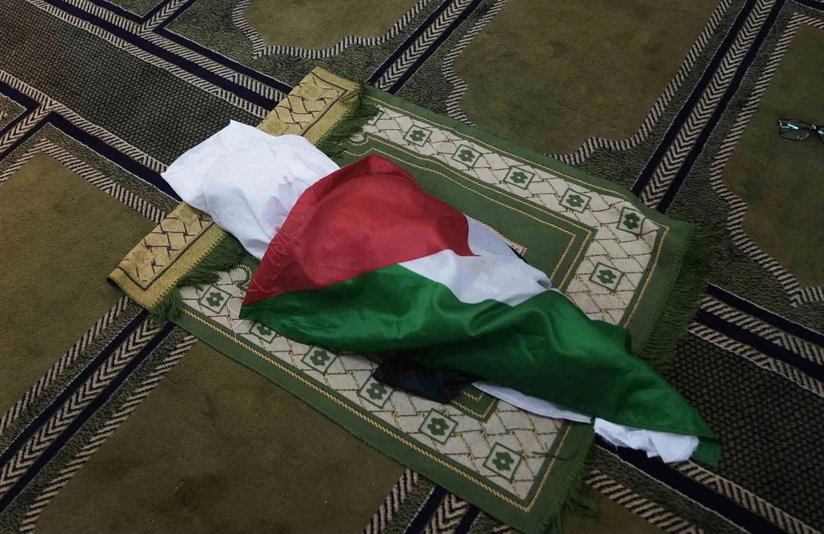 FOTO: Bayi Palestina Tewas Setelah Mobil Keluarga Ditembak Israel