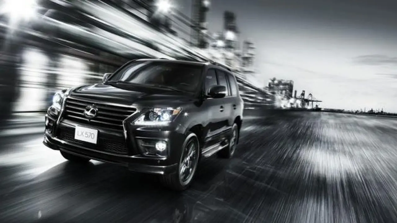 Lexus Lepas LX 570 Edisi Spesial dengan Tenaga 353 HP