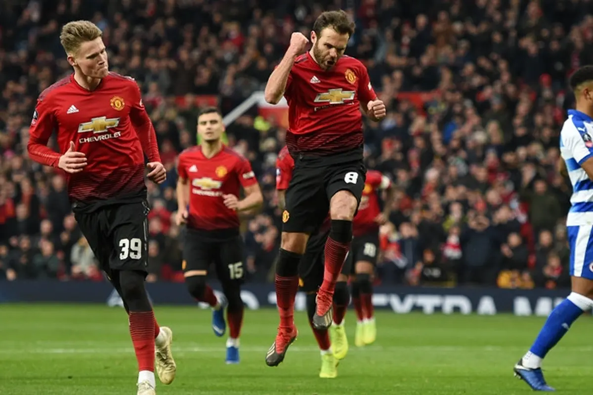 Manchester United Vs Reading