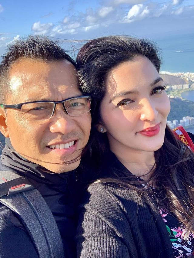 Anang dan Ashanty di Brasil (Instagram/ ashanty_ash)