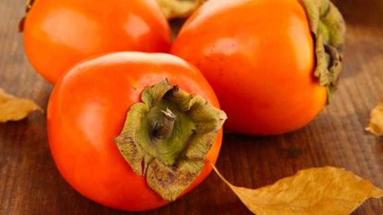 Kesemek, si oranye yang penuh nutrisi
