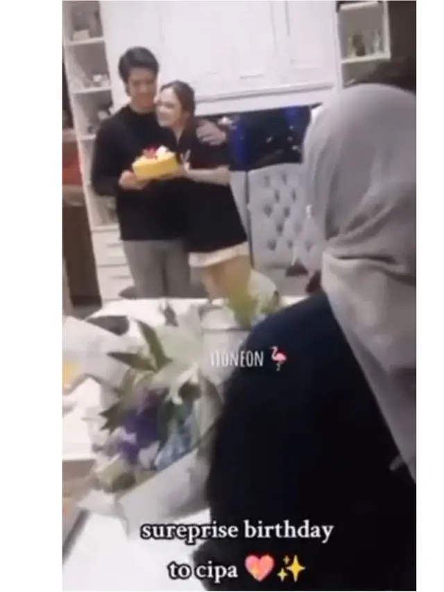 6 Momen Syifa Hadju dapat Kejutan Ultah dari El Rumi, Bikin Baper Netizen