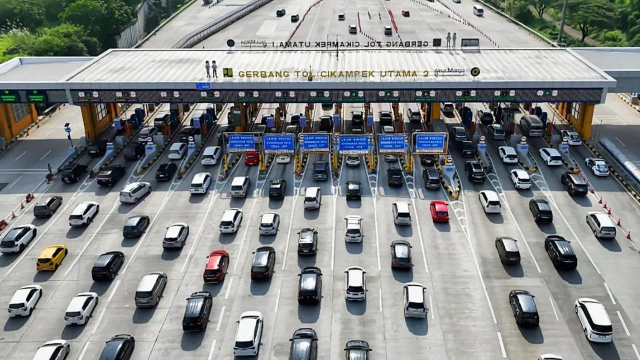 Menjelang Arus Mudik 2025, Korlantas Mempersiapkan Sistem One Way dan Contraflow di Tol Trans Jawa