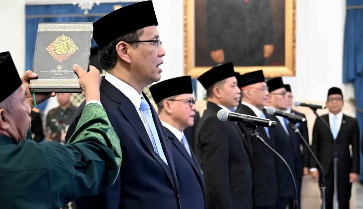  Biro Pers Istana Kepresidenan)