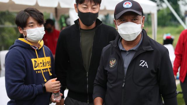 Menpora Zainudin Amali Bersama Shin Tae-yong