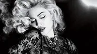Madonna alami insiden di BRIT Awards 2015